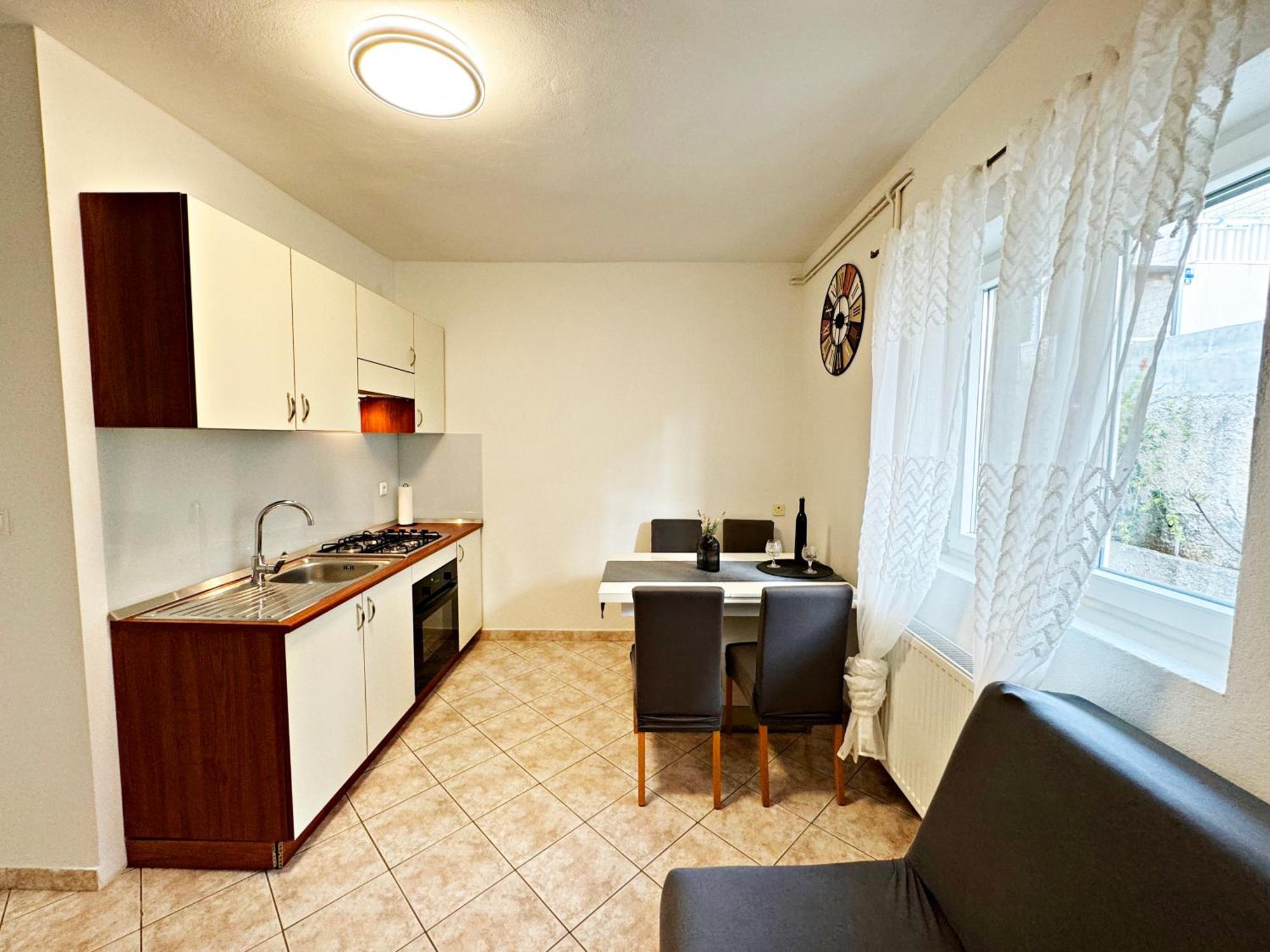 Apartment Baloevic Postira Exterior photo